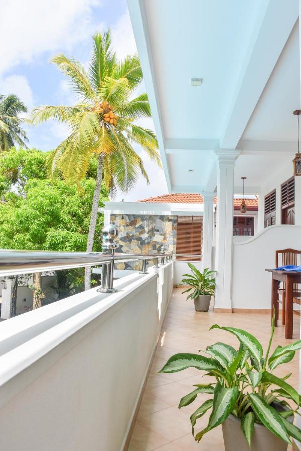 Villa De White Sambur Hikkaduwa Ngoại thất bức ảnh