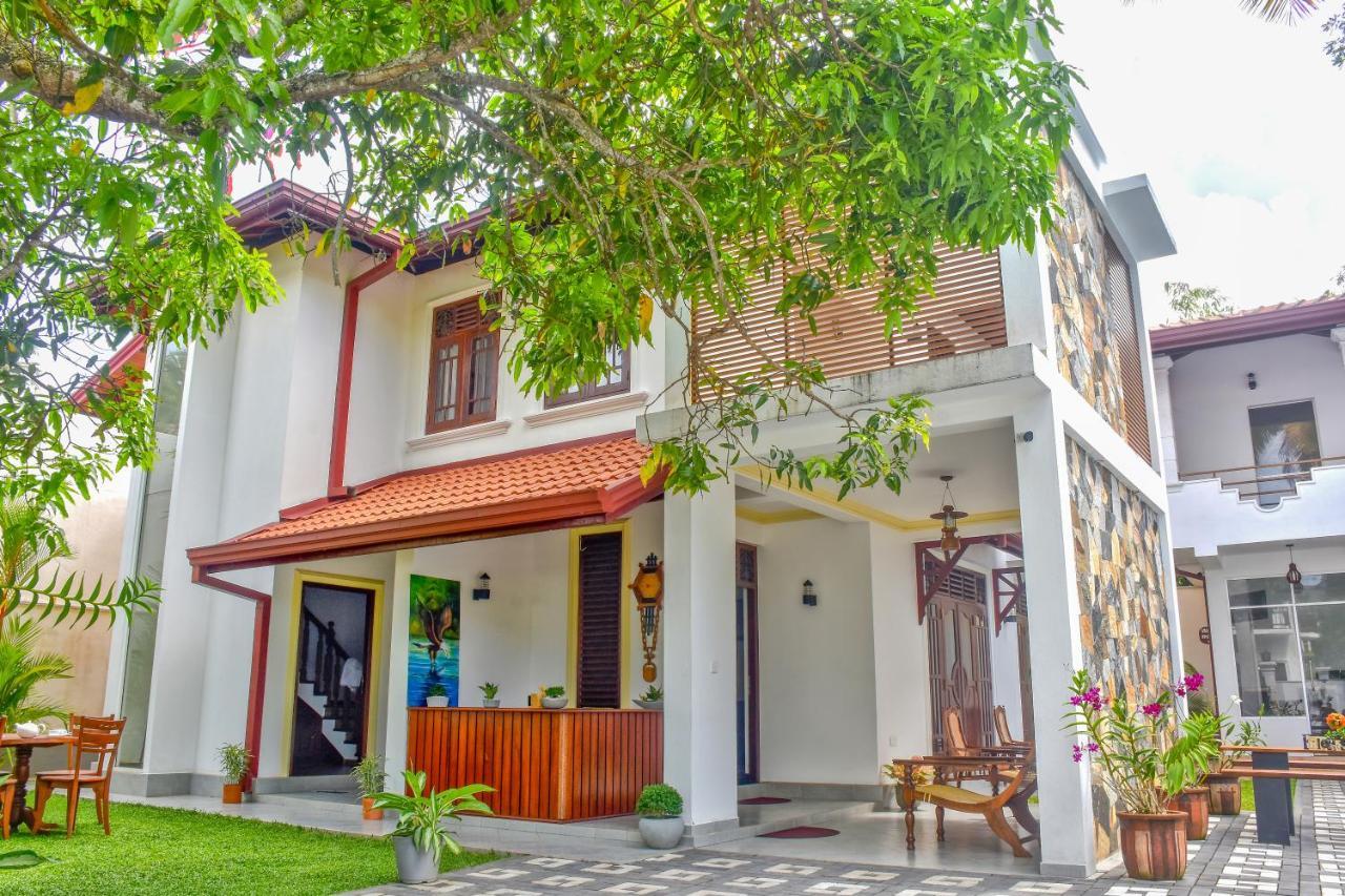 Villa De White Sambur Hikkaduwa Ngoại thất bức ảnh