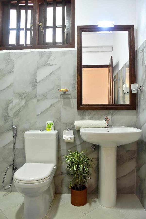 Villa De White Sambur Hikkaduwa Ngoại thất bức ảnh