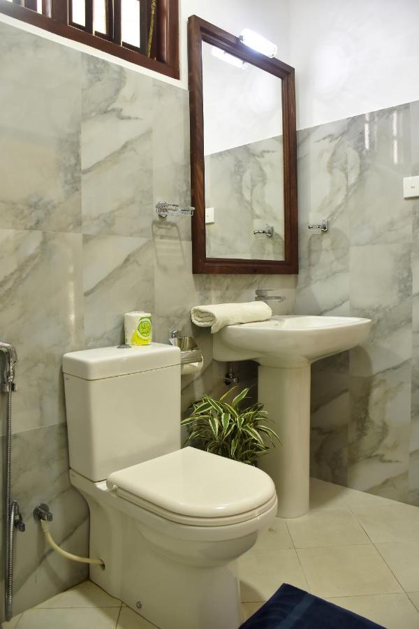 Villa De White Sambur Hikkaduwa Ngoại thất bức ảnh