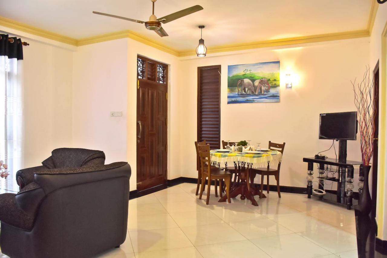 Villa De White Sambur Hikkaduwa Ngoại thất bức ảnh