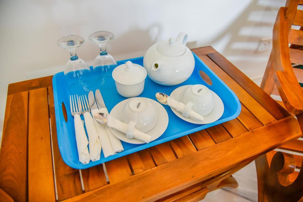 Villa De White Sambur Hikkaduwa Ngoại thất bức ảnh