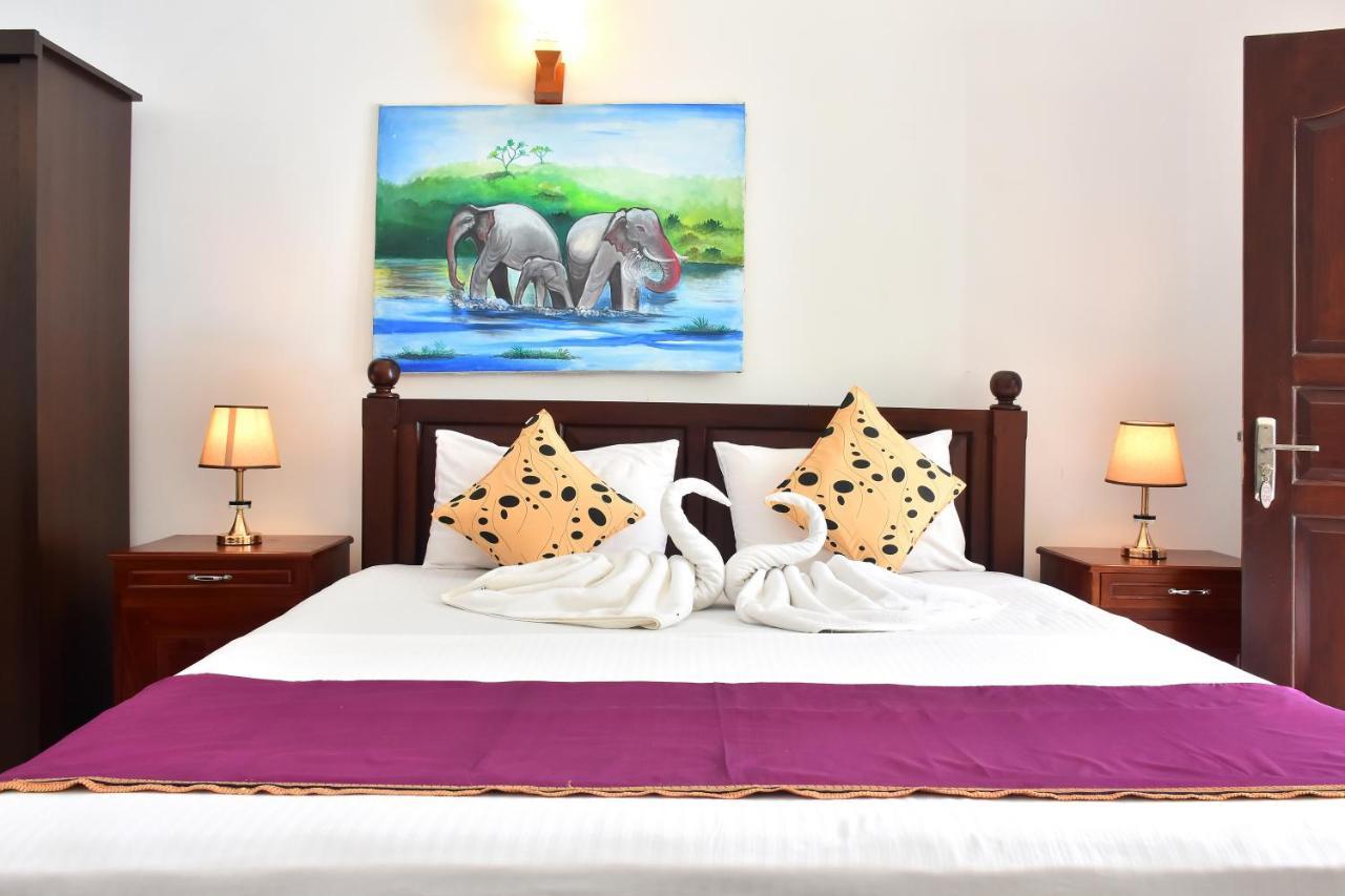 Villa De White Sambur Hikkaduwa Ngoại thất bức ảnh