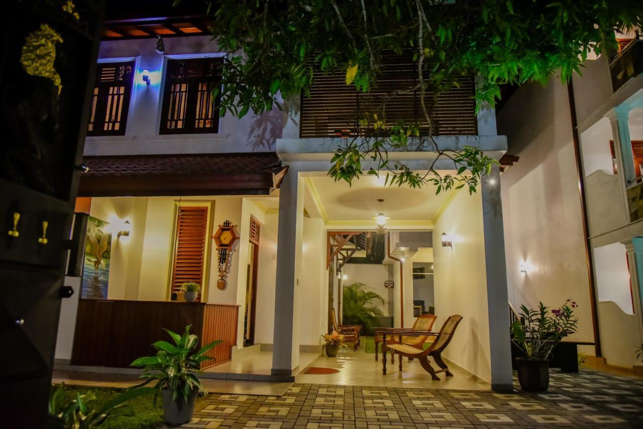 Villa De White Sambur Hikkaduwa Ngoại thất bức ảnh